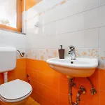 Two-bedroom In Feriehus Tinjan