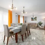 Two-bedroom In Feriehus *