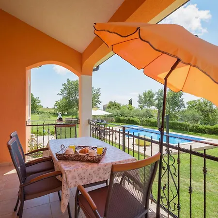 Two-bedroom In Ferienhaus