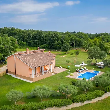 Two-bedroom In Tinjan